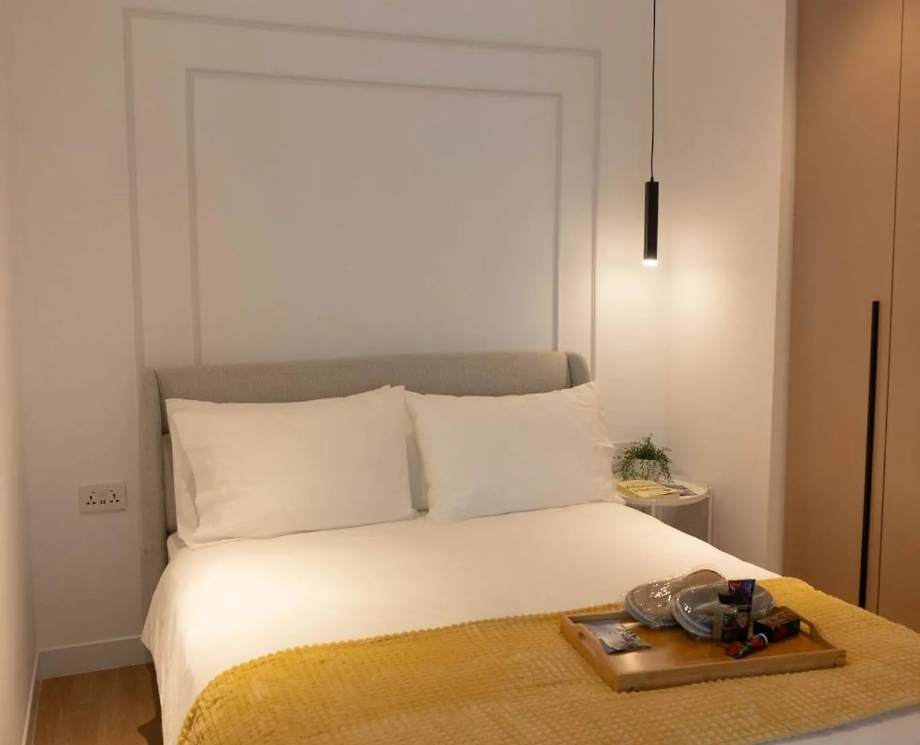 Blessed Oasis - Elegant 2Br Marina Apartment Dubaj